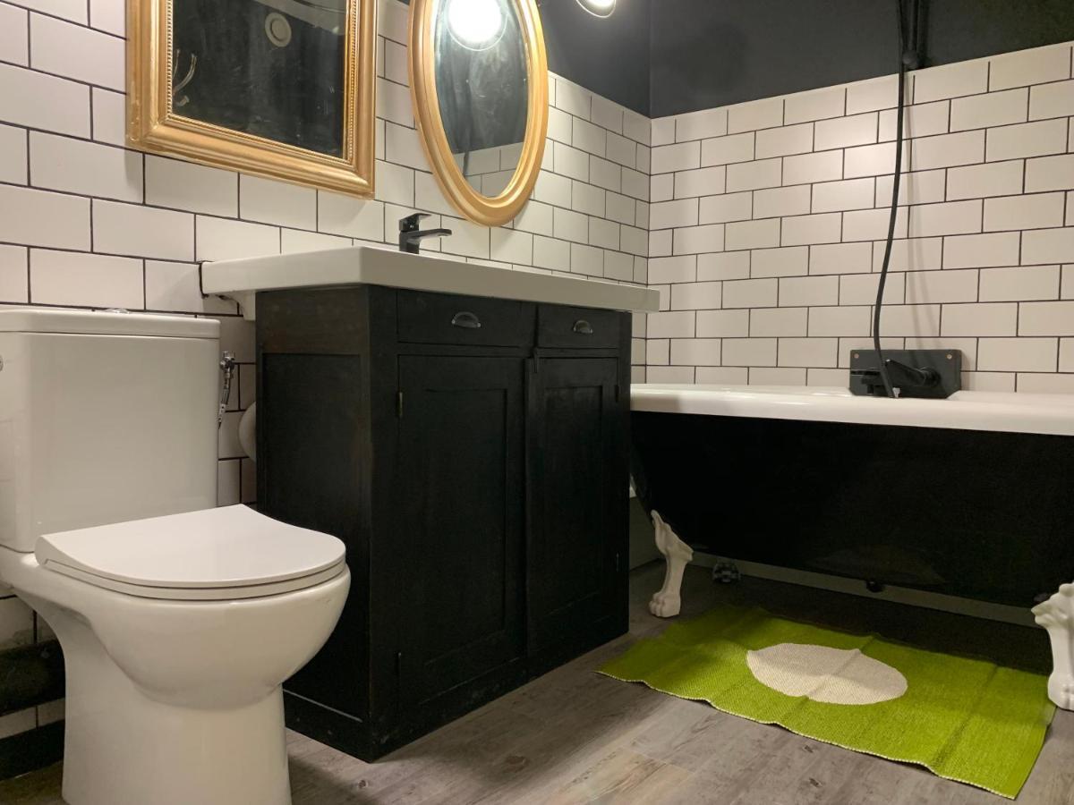 Les Apparts de Charly-Le Duplex du Marché La Rochelle  Esterno foto